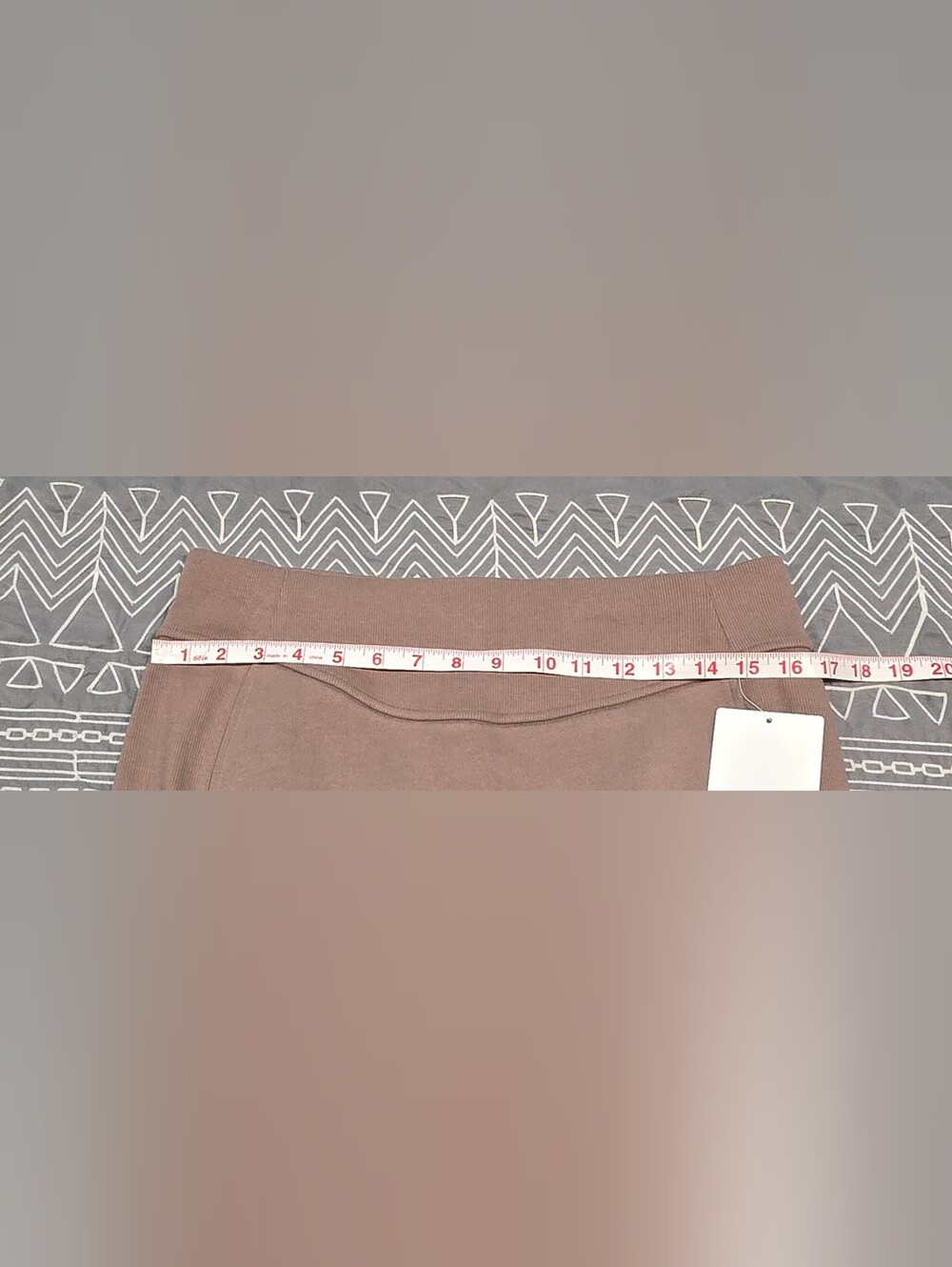 Lululemon Scuba HR Mini Skirt Size Large NWT - Picture 2 of 7